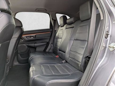Used 2018 Honda CR-V Touring image 19