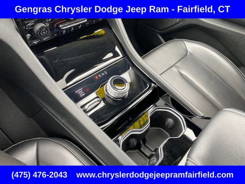 Used 2023 Jeep Grand Cherokee Limited w/ Trailer Tow Prep Group (B) AWD/4WD image 15