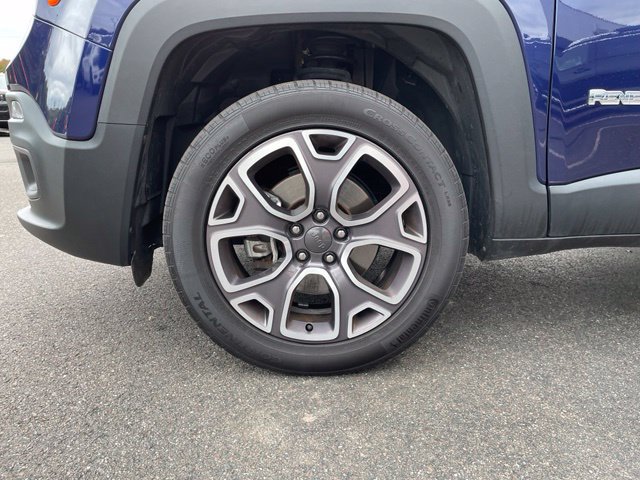 Used 2016 Jeep Renegade Limited AWD/4WD image 32
