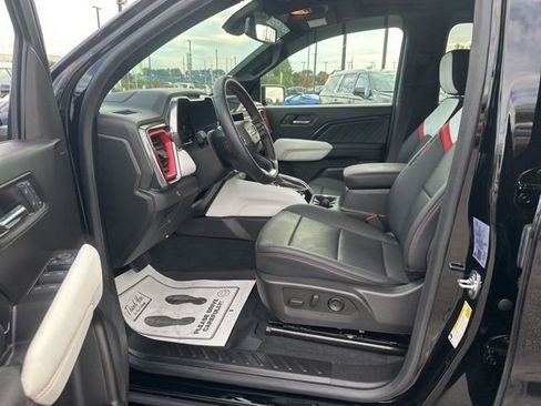 Used 2024 GMC Canyon AT4X image 16