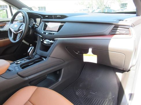 New 2026 Cadillac XT5 Premium Luxury w/ Driver Assist Package FWD image 10