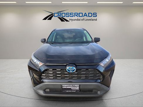 Used 2021 Toyota RAV4 LE image 8