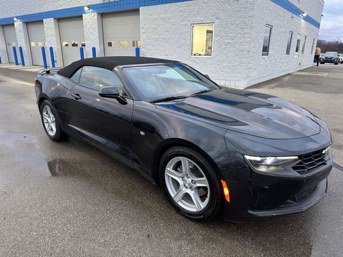 Used 2023 Chevrolet Camaro LT image 11