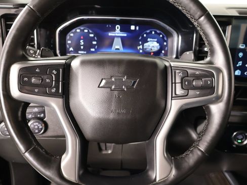 Used 2023 Chevrolet Silverado 1500 RST RWD image 3