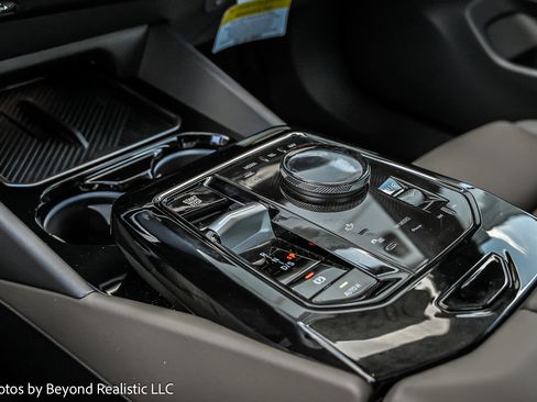 Used 2024 BMW 530i xDrive image 47