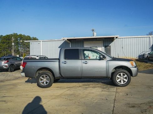 Used 2013 Nissan Titan S w/ S Popular Equipment Pkg image 3