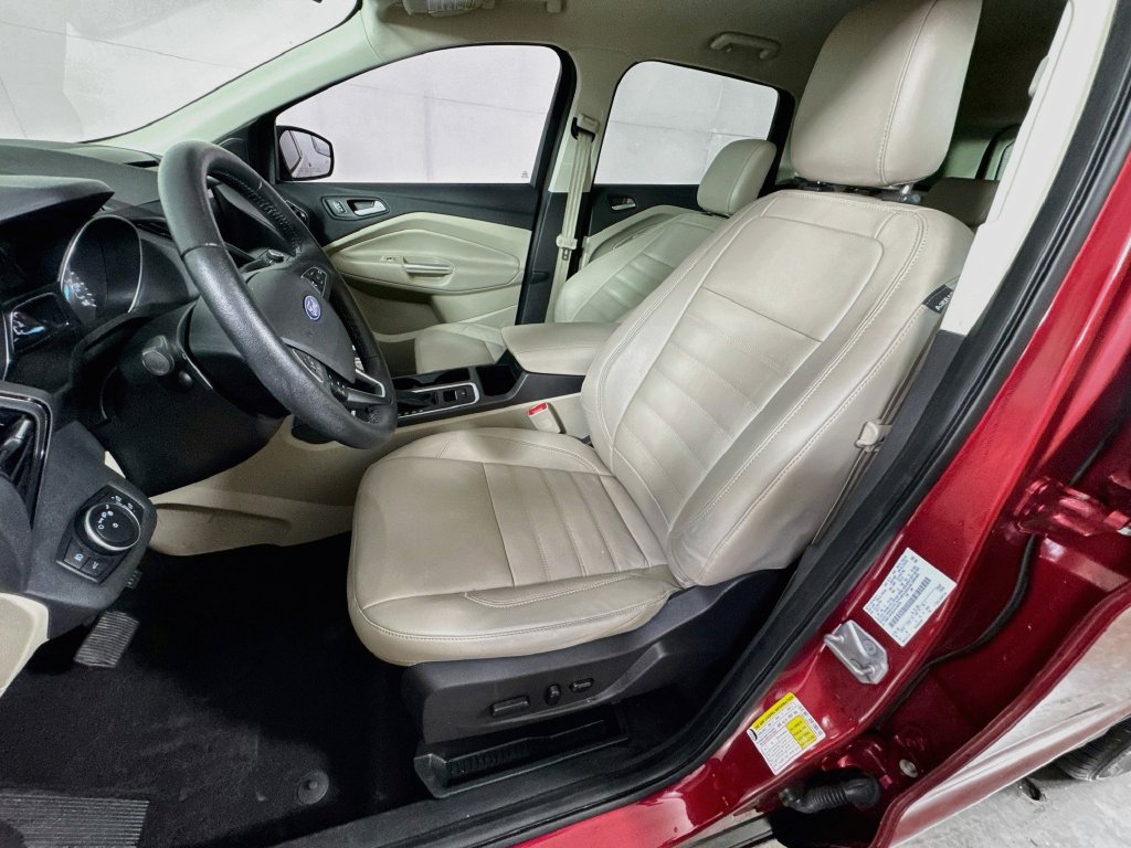 Used 2018 Ford Escape SEL FWD image 25