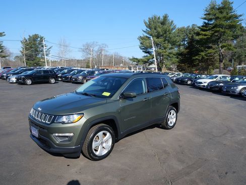 Used 2018 Jeep Compass Latitude w/ Cold Weather Group image 1