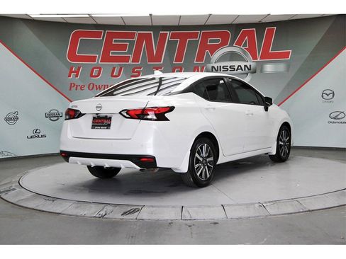 New 2025 Nissan Versa SV w/ Trunk Package image 5