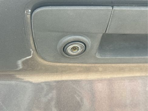 Used 2017 RAM 1500 Laramie w/ Protection Group image 19