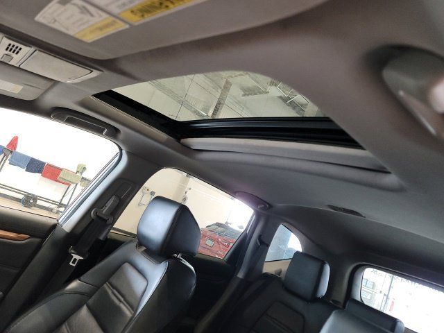 Used 2020 Honda CR-V Touring image 7