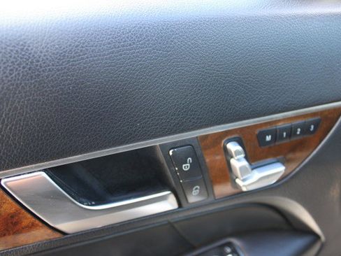 Used 2016 Mercedes-Benz E 400 Cabriolet image 24