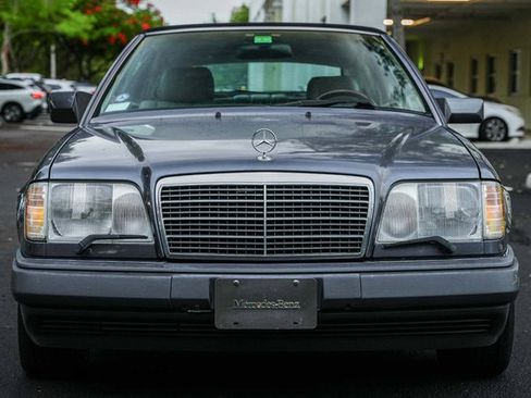 Used 1995 Mercedes-Benz E 320 Convertible image 15