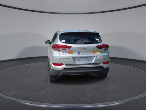 Used 2017 Hyundai Tucson SE Plus w/ Cargo Package FWD image 7