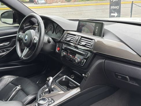Used 2015 BMW M3 RWD image 25