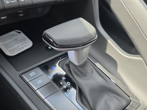 New 2026 Hyundai Elantra Sport FWD image 15