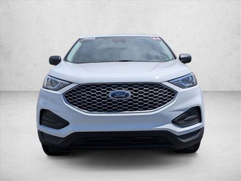 Used 2024 Ford Edge SE AWD/4WD image 2