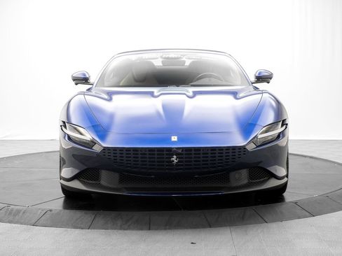 Used 2025 Ferrari Roma Spider RWD image 16