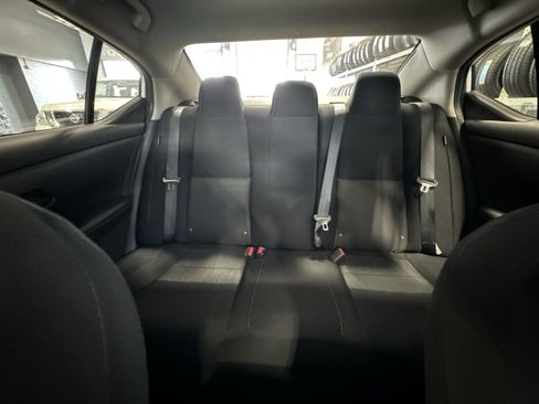 Certified 2025 Nissan Sentra SV image 6