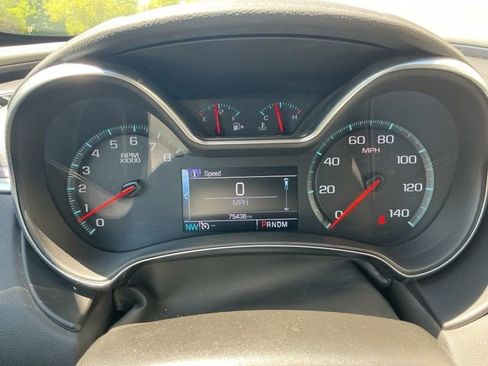 Used 2018 Chevrolet Impala LT w/ LT Convenience Package FWD image 22
