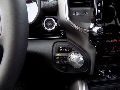 New 2026 RAM 1500 Laramie w/ Night Edition AWD/4WD image 32