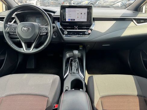 Used 2024 Toyota Corolla SE w/ SE Premium Package FWD image 10