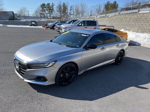 Used 2022 Honda Accord Sport image 5