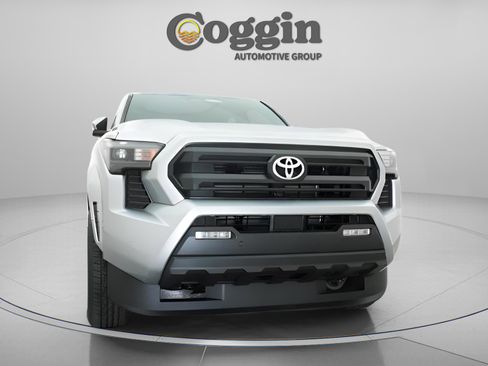New 2026 Toyota Tacoma SR5 AWD/4WD image 14