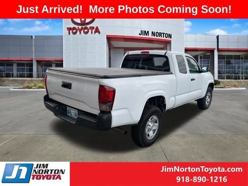 Used 2019 Toyota Tacoma SR RWD image 7