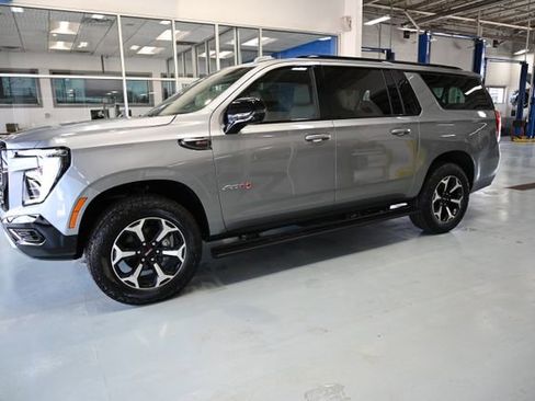 New 2026 GMC Yukon XL AT4 image 8