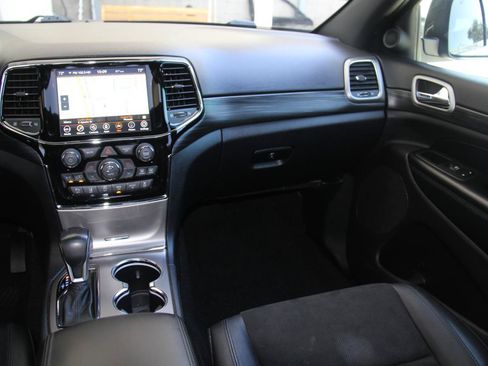 Used 2020 Jeep Grand Cherokee Laredo w/ Quick Order Package 2BN North AWD/4WD image 10