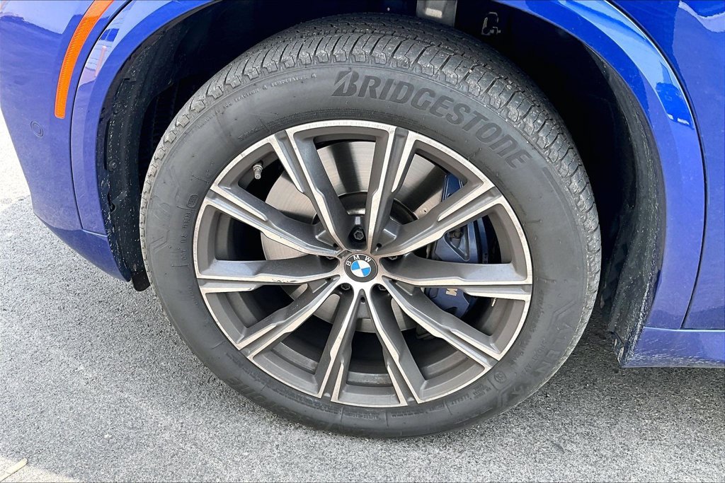 Used 2024 BMW X5 M60i w/ Climate Comfort Package AWD/4WD image 11