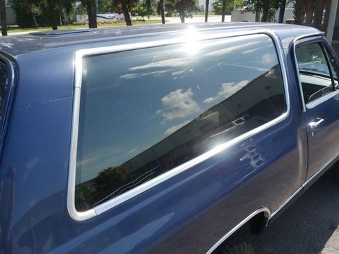 Used 1988 Dodge Ramcharger 4WD image 45