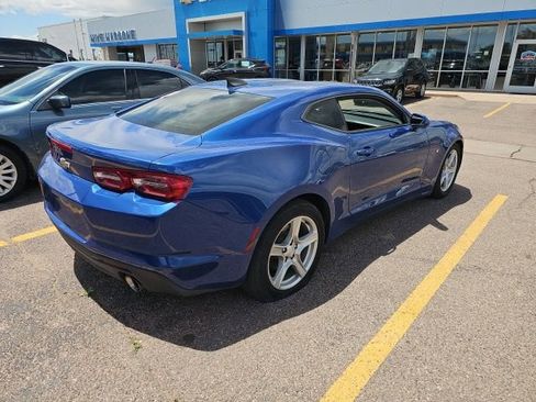 Used 2020 Chevrolet Camaro LT RWD image 2