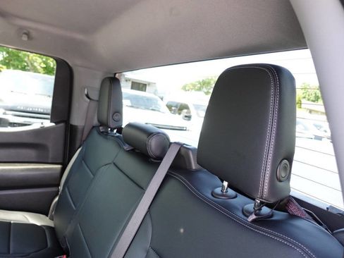 Used 2022 Chevrolet Silverado 1500 Custom Trail Boss image 26