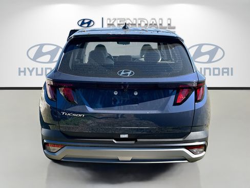 New 2026 Hyundai Tucson SE image 5