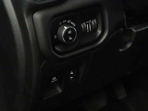 Used 2023 RAM 1500 Laramie image 9