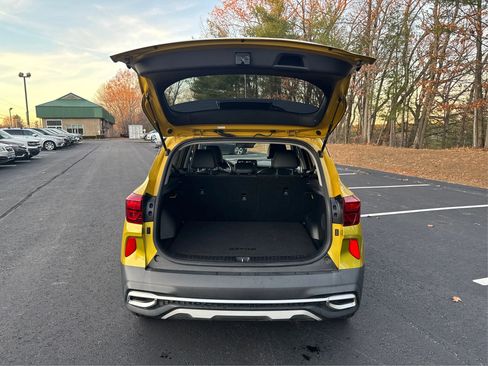 Used 2021 Kia Seltos SX image 14
