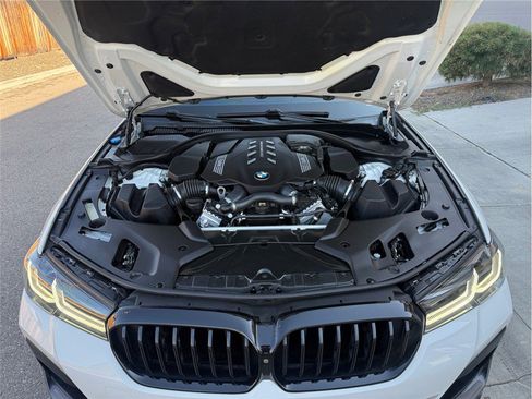 Used 2021 BMW M550i xDrive w/ Premium Package AWD/4WD image 50