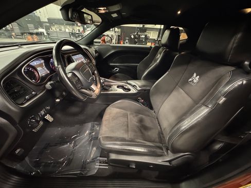 Used 2020 Dodge Challenger R/T Scat Pack image 18