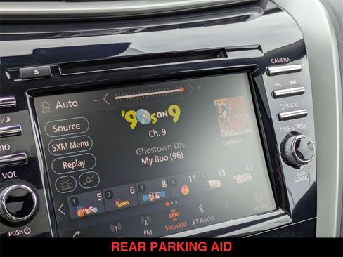 Used 2020 Nissan Murano SL w/ Moonroof Package image 24