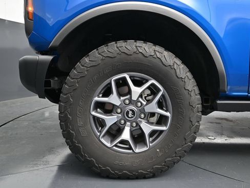 Used 2023 Ford Bronco Badlands AWD/4WD image 12