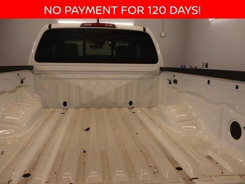 New 2025 Nissan Frontier S image 23