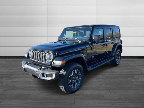 New 2025 Jeep Wrangler Unlimited Sahara w/ Safety Group AWD/4WD image 8