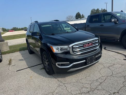 Used 2019 GMC Acadia SLT AWD/4WD image 3
