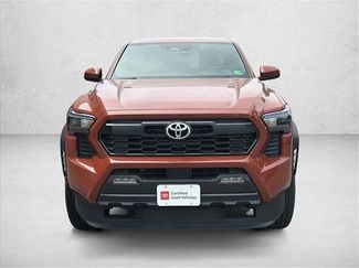 Used 2025 Toyota Tacoma TRD Off-Road AWD/4WD video 2
