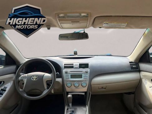 Used 2009 Toyota Camry LE FWD image 21