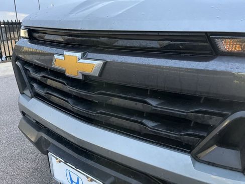 Used 2023 Chevrolet Colorado LT w/ LT Convenience Package III image 14