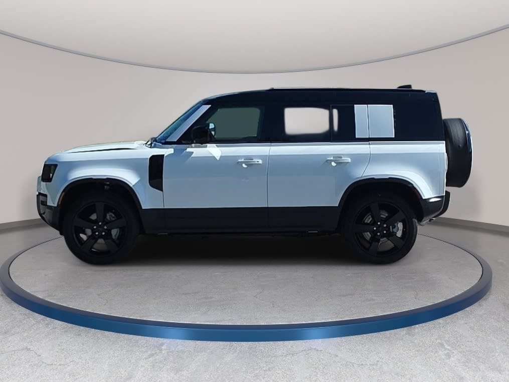 New 2026 Land Rover Defender 110 S AWD/4WD image 8