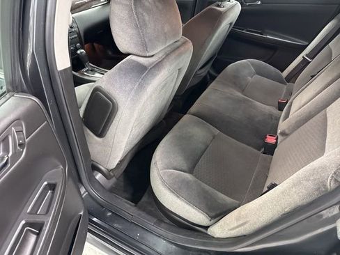Used 2013 Chevrolet Impala LT w/ LT Sunroof Package image 20